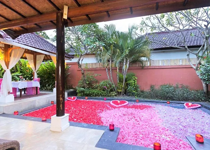 Villa Romantic Private Bali Kuta (Bali)